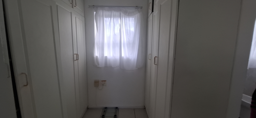 3 Bedroom Property for Sale in Sunrise On Sea Eastern Cape